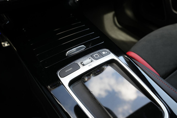 Mercedes-Benz A-Klasse AMG 35 4MATIC Aero Pack Burmester WideScreen Facelift