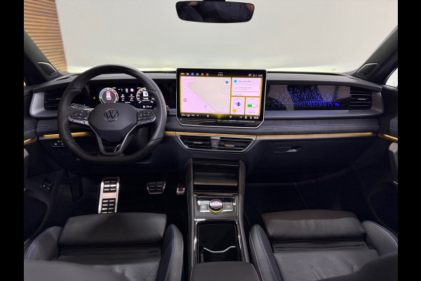 Volkswagen Tayron 1.5 eTSI R-Line Black Edition | Fabr. garantie tot 2030 | 272PK | Pano | H/K | IQ. Matrix led | Massage|Trekhaak