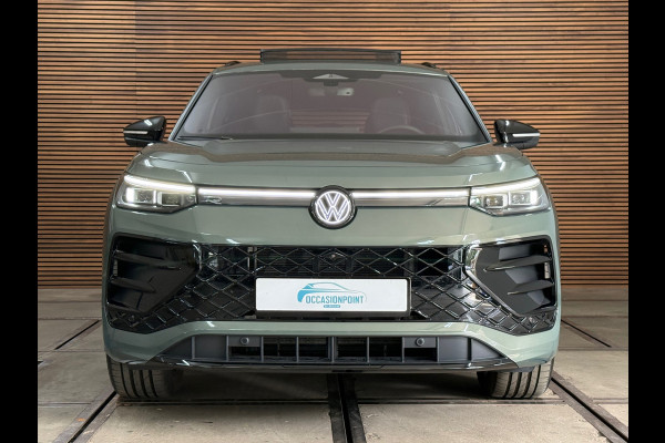 Volkswagen Tayron 1.5 eTSI R-Line Black Edition | Fabr. garantie tot 2030 | 272PK | Pano | H/K | IQ. Matrix led | Massage|Trekhaak