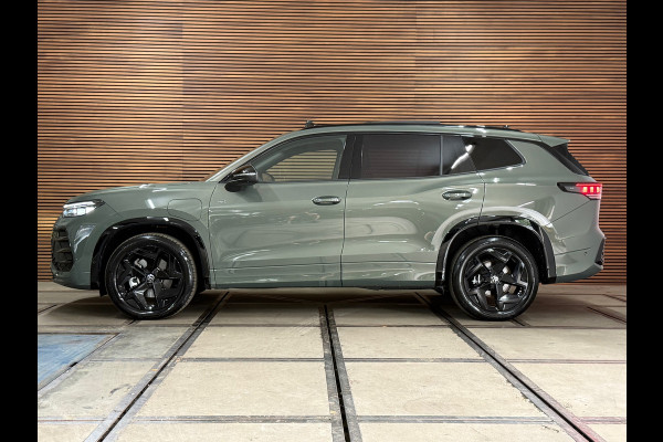 Volkswagen Tayron 1.5 eTSI R-Line Black Edition | Fabr. garantie tot 2030 | 272PK | Pano | H/K | IQ. Matrix led | Massage|Trekhaak