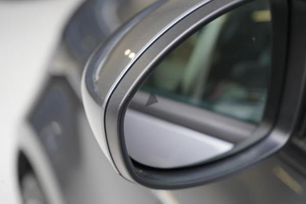Fiat 500E La Prima 42 kWh | SoH 98,4% | Stoelverwarming | Navigatie | Leder | Lm velgen | All-seasonbanden