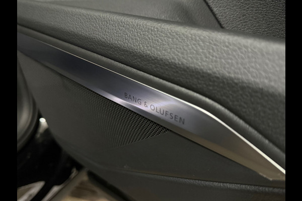 Audi Q8 Sportback e-tron 50 quattro S Edition 95 kWh | Pano | B&O| 22” | Massage | Adaptive Cruise | Matrix LED