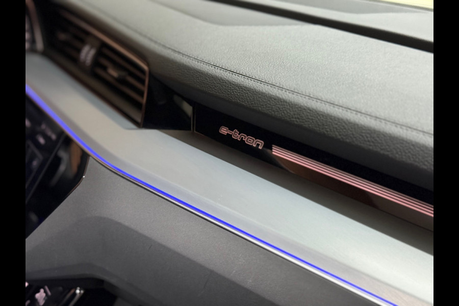 Audi Q8 Sportback e-tron 50 quattro S Edition 95 kWh | Pano | B&O| 22” | Massage | Adaptive Cruise | Matrix LED