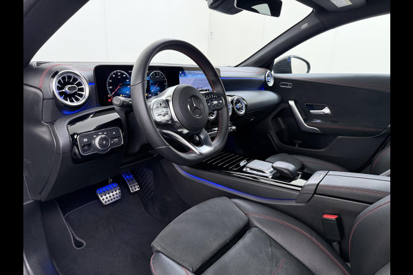 Mercedes-Benz CLA-Klasse 250 e Business Solution AMG AMG | COMPLEET ONDERHOUDEN | SFEERVERLICHTING | STOELVERWARMING | ACHTERUITRIJCAMERA | RIJKLAARPRIJS | 12 MND BOVAG GARANTIE