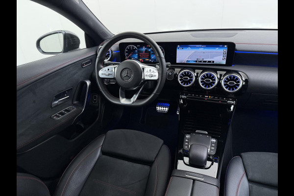 Mercedes-Benz CLA-Klasse 250 e Business Solution AMG AMG | COMPLEET ONDERHOUDEN | SFEERVERLICHTING | STOELVERWARMING | ACHTERUITRIJCAMERA | RIJKLAARPRIJS | 12 MND BOVAG GARANTIE