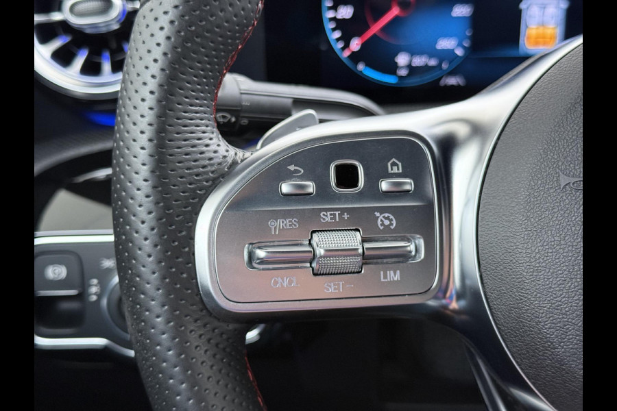 Mercedes-Benz CLA-Klasse 250 e Business Solution AMG AMG | COMPLEET ONDERHOUDEN | SFEERVERLICHTING | STOELVERWARMING | ACHTERUITRIJCAMERA | RIJKLAARPRIJS | 12 MND BOVAG GARANTIE