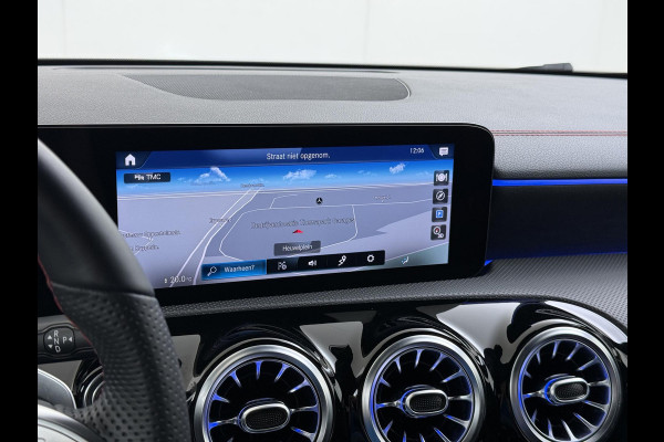 Mercedes-Benz CLA-Klasse 250 e Business Solution AMG AMG | COMPLEET ONDERHOUDEN | SFEERVERLICHTING | STOELVERWARMING | ACHTERUITRIJCAMERA | RIJKLAARPRIJS | 12 MND BOVAG GARANTIE
