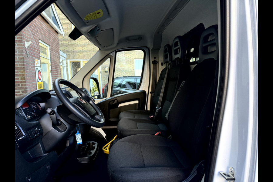Fiat E-Ducato 3.5T L3H2 79 kWh 3-Persoons, App Connect, Camera