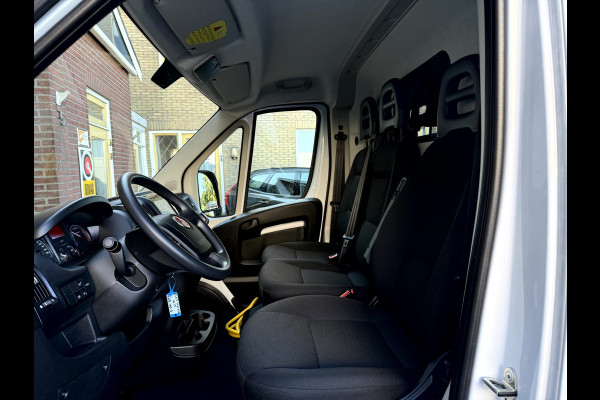 Fiat E-Ducato 3.5T L3H2 79 kWh 3-Persoons, App Connect, Camera
