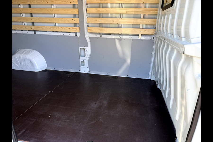 Fiat E-Ducato 3.5T L3H2 79 kWh 3-Persoons, App Connect, Camera