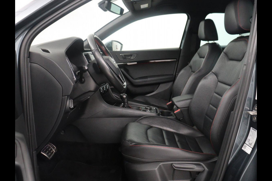Seat Ateca1.4 EcoTSI FR | Leder | Stoelverwarming | Climate control | Cruise control | Camera | Park assist | Carplay | Seat Sound | Navigatie | Sfeerverlichting