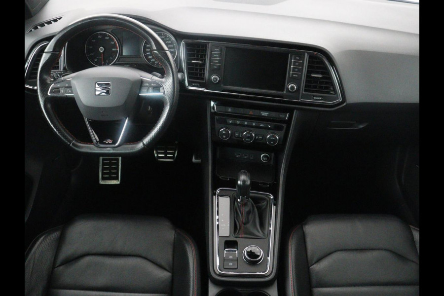 Seat Ateca1.4 EcoTSI FR | Leder | Stoelverwarming | Climate control | Cruise control | Camera | Park assist | Carplay | Seat Sound | Navigatie | Sfeerverlichting
