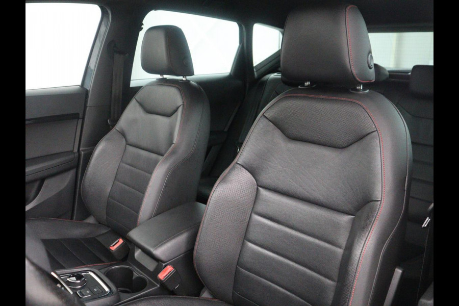 Seat Ateca1.4 EcoTSI FR | Leder | Stoelverwarming | Climate control | Cruise control | Camera | Park assist | Carplay | Seat Sound | Navigatie | Sfeerverlichting