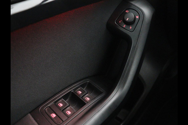 Seat Ateca1.4 EcoTSI FR | Leder | Stoelverwarming | Climate control | Cruise control | Camera | Park assist | Carplay | Seat Sound | Navigatie | Sfeerverlichting