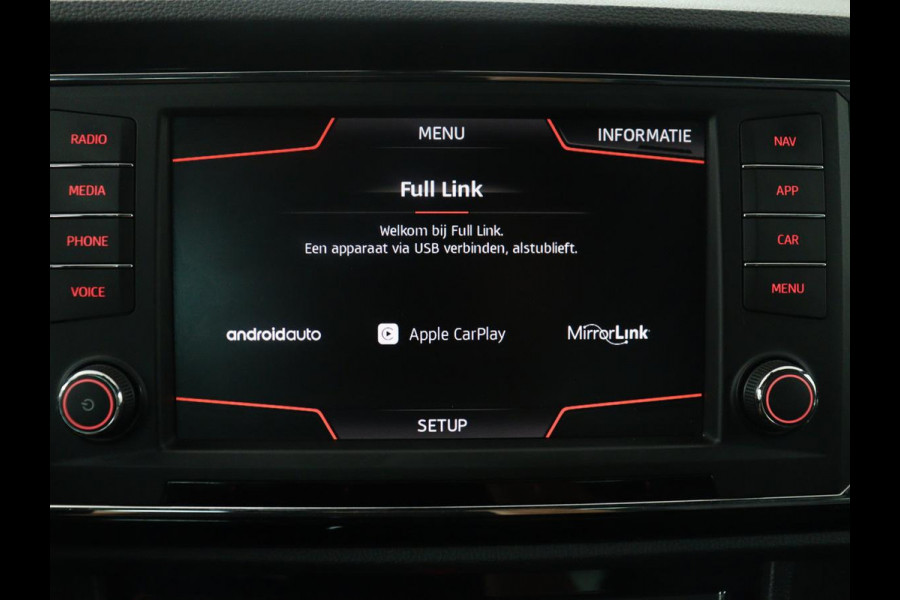 Seat Ateca1.4 EcoTSI FR | Leder | Stoelverwarming | Climate control | Cruise control | Camera | Park assist | Carplay | Seat Sound | Navigatie | Sfeerverlichting