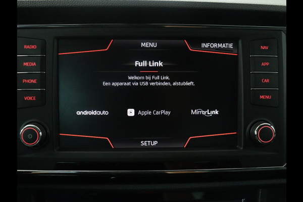 Seat Ateca1.4 EcoTSI FR | Leder | Stoelverwarming | Climate control | Cruise control | Camera | Park assist | Carplay | Seat Sound | Navigatie | Sfeerverlichting