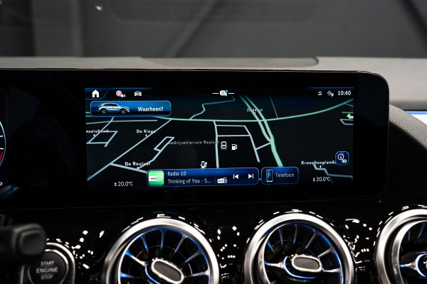 Mercedes-Benz GLA 250 e Business Solution AMG *Burmester / Panorama / HUD / Keyless / Surround-view*