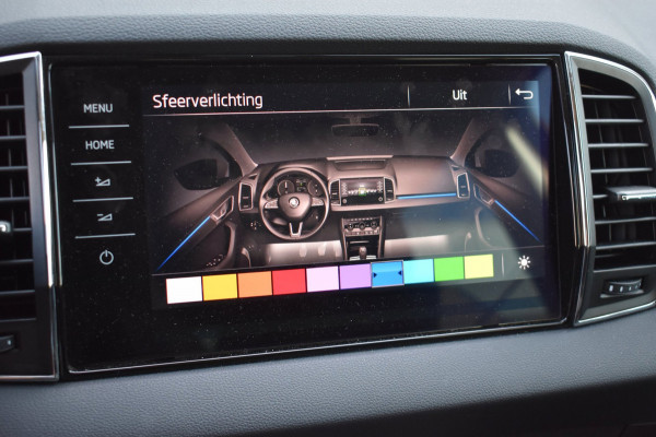 Škoda Karoq 1.5 TSI ACT | VIRTUAL COCKPIT | STOELVERWARMING | CAMERA | NAP | CANTON | SFEERVERLICHTING