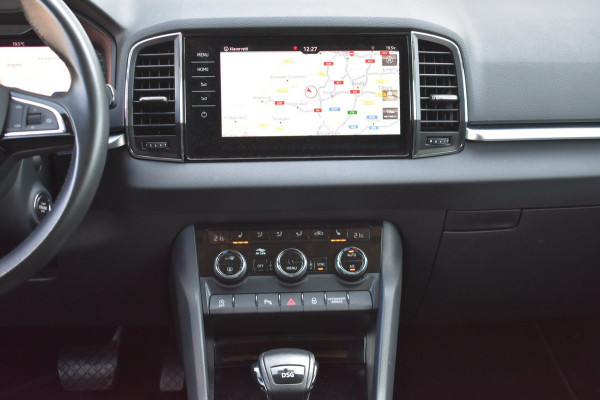 Škoda Karoq 1.5 TSI ACT | VIRTUAL COCKPIT | STOELVERWARMING | CAMERA | NAP | CANTON | SFEERVERLICHTING