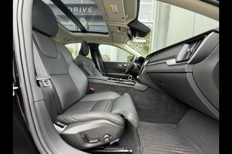 Volvo S60 2.0 Recharge T8 AWD 455PK Plus Bright |Schuif/kantel dak|H/K|360Cam|AutoPilot