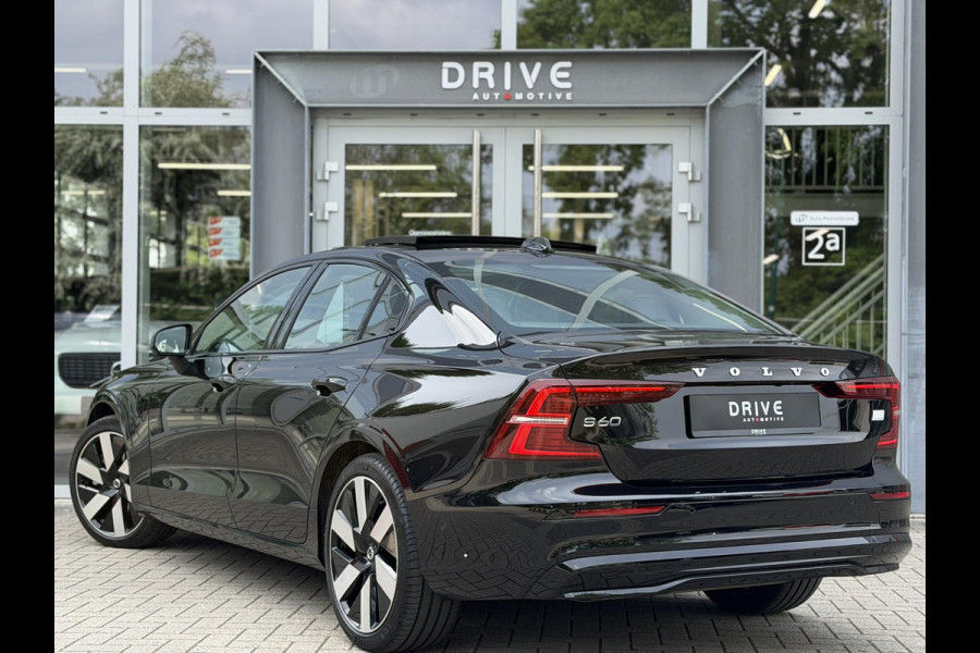 Volvo S60 2.0 Recharge T8 AWD 455PK Plus Bright |Schuif/kantel dak|H/K|360Cam|AutoPilot