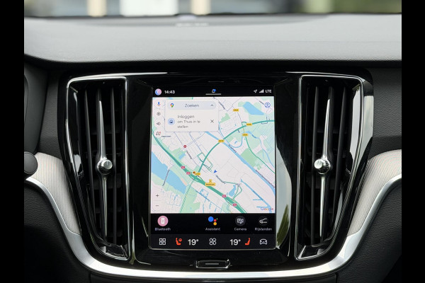 Volvo S60 2.0 Recharge T8 AWD 455PK Plus Bright |Schuif/kantel dak|H/K|360Cam|AutoPilot