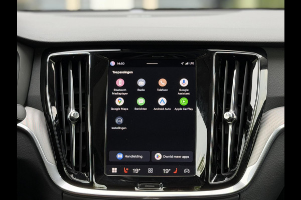 Volvo S60 2.0 Recharge T8 AWD 455PK Plus Bright |Schuif/kantel dak|H/K|360Cam|AutoPilot
