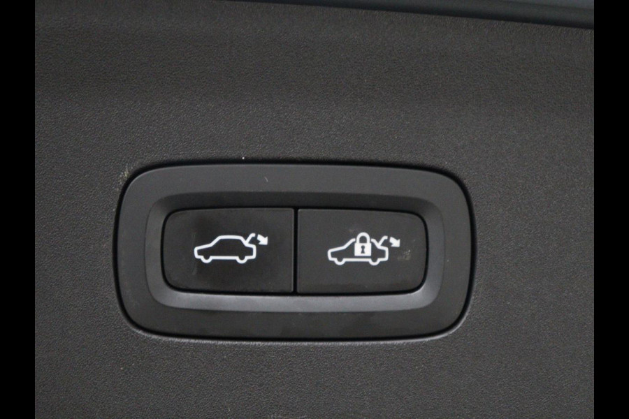 Polestar 2 Long Range Dual Motor Launch Edition 78kWh | SOH 92,9% | Panoramadak | Memory | Harman/Kardon | Adaptive cruise | Lane assist | Stuur/stoel verwarming | Carplay | 360 camera | Park assist