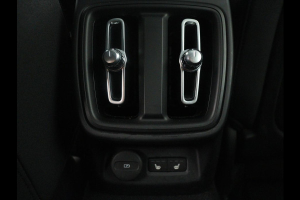 Polestar 2 Long Range Dual Motor Launch Edition 78kWh | SOH 92,9% | Panoramadak | Memory | Harman/Kardon | Adaptive cruise | Lane assist | Stuur/stoel verwarming | Carplay | 360 camera | Park assist