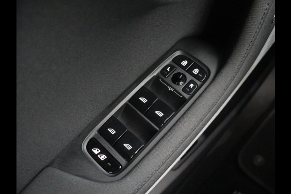 Polestar 2 Long Range Dual Motor Launch Edition 78kWh | SOH 92,9% | Panoramadak | Memory | Harman/Kardon | Adaptive cruise | Lane assist | Stuur/stoel verwarming | Carplay | 360 camera | Park assist