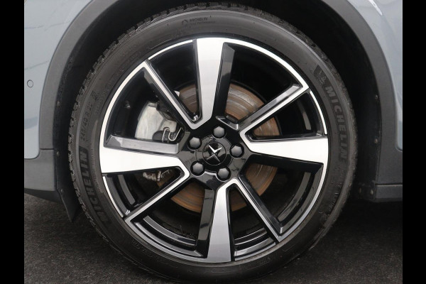 Polestar 2 Long Range Dual Motor Launch Edition 78kWh | SOH 92,9% | Panoramadak | Memory | Harman/Kardon | Adaptive cruise | Lane assist | Stuur/stoel verwarming | Carplay | 360 camera | Park assist