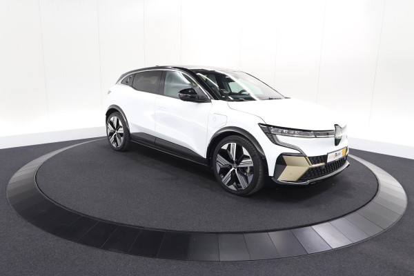 Renault Mégane E-Tech EV60 Optimum Charge Iconic | 360 Camera | Harman Kardon | Stoelmassage | Dodehoekdetectie | SOH 93,1%