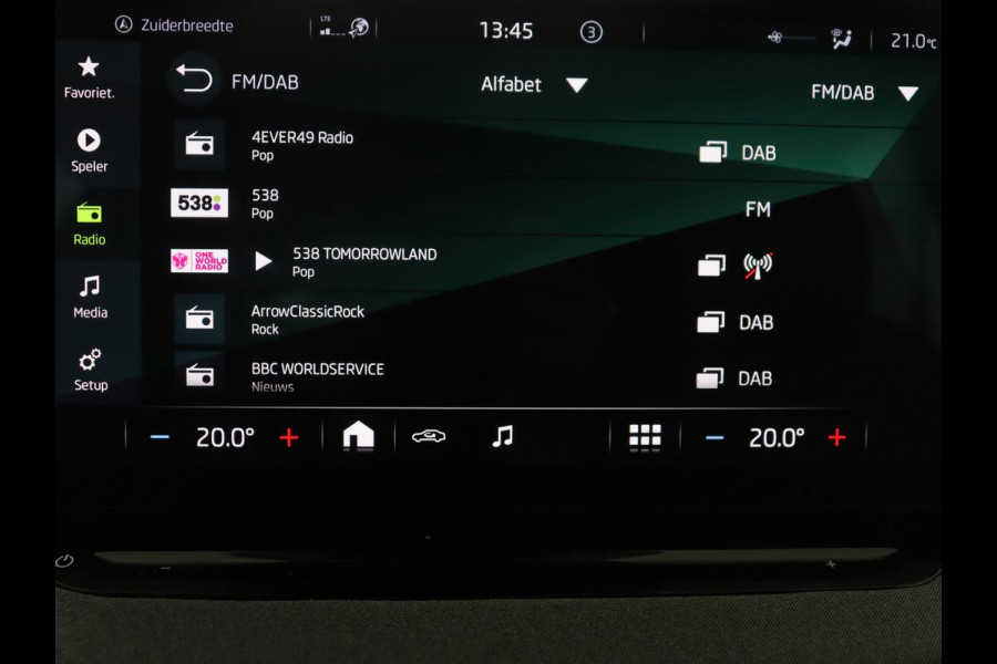 Škoda Enyaq iV 60 | SOH 93,0% | Half leder | Cruise control | Carplay | Climate control | Lane assist | Park assist | Trekhaak | Sfeerverlichting | Navigatie | Bluetooth