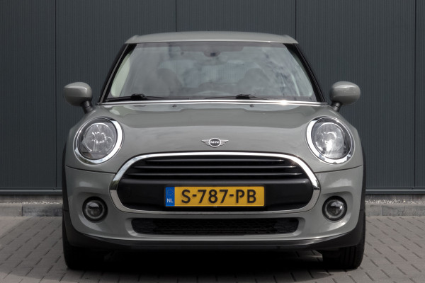 MINI 5-deurs 1.5 One | Parkeersensoren | Airco | Bluetooth | Lichtmetalen velgen