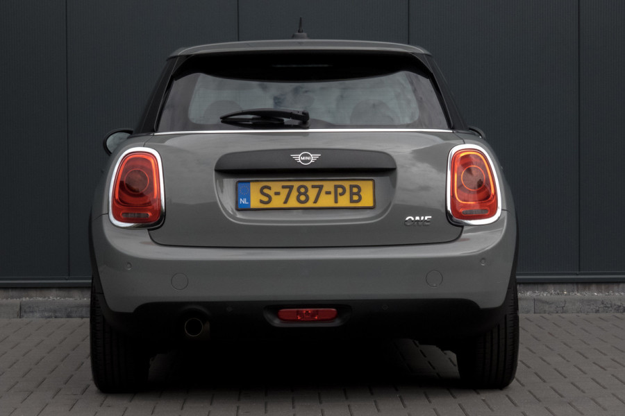 MINI 5-deurs 1.5 One | Parkeersensoren | Airco | Bluetooth | Lichtmetalen velgen