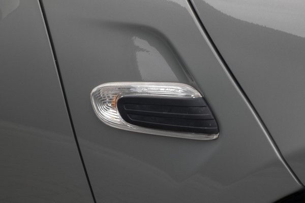 MINI 5-deurs 1.5 One | Parkeersensoren | Airco | Bluetooth | Lichtmetalen velgen
