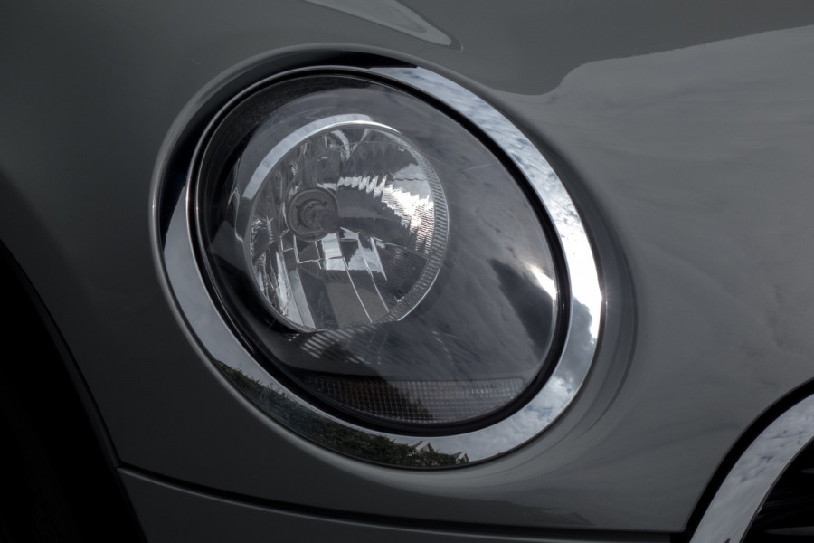 MINI 5-deurs 1.5 One | Parkeersensoren | Airco | Bluetooth | Lichtmetalen velgen