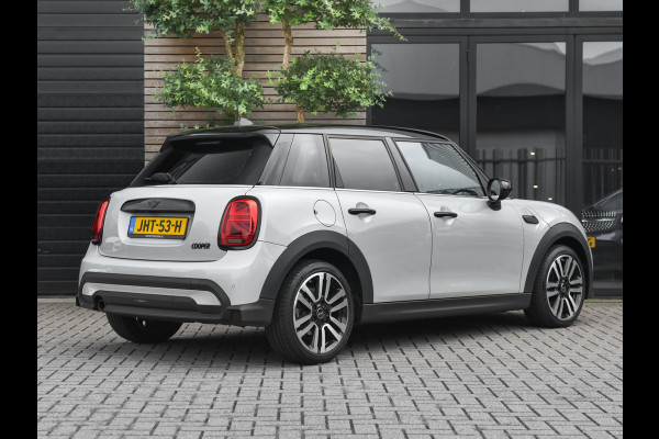 MINI 5-deurs 1.5 Cooper Business Edition Leer Camera Led Navi Cruise
