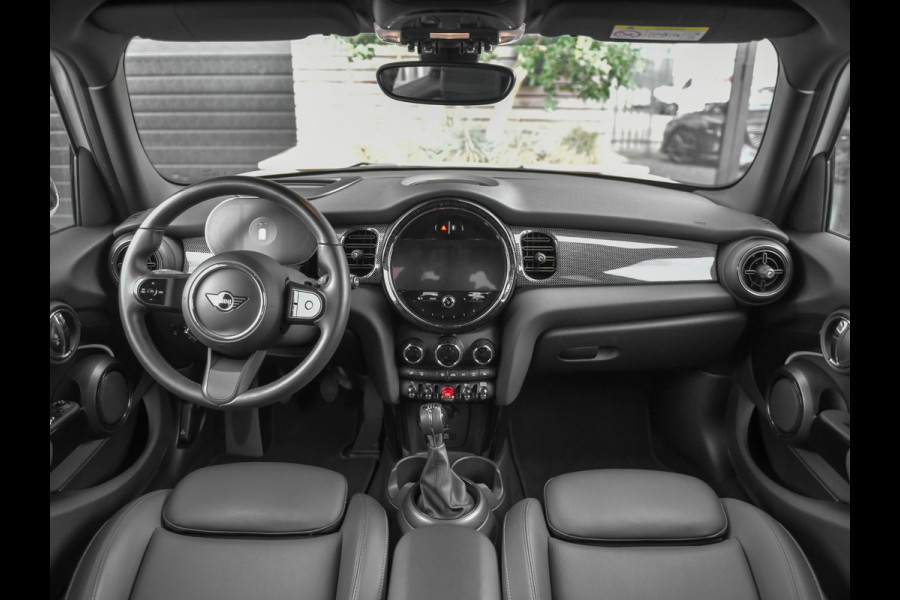 MINI 5-deurs 1.5 Cooper Business Edition Leer Camera Led Navi Cruise