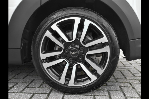 MINI 5-deurs 1.5 Cooper Business Edition Leer Camera Led Navi Cruise