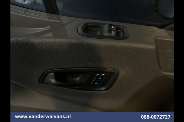 Ford Transit 2.0 TDCI 170pk L4H3 Jumbo Euro6 Airco | Camera | Apple Carplay | Adaptieve Cruisecontrol Android Auto, Verwarmde voorruit, Parkeersensoren, Bijrijdersbank, 3500kg trekvermogen