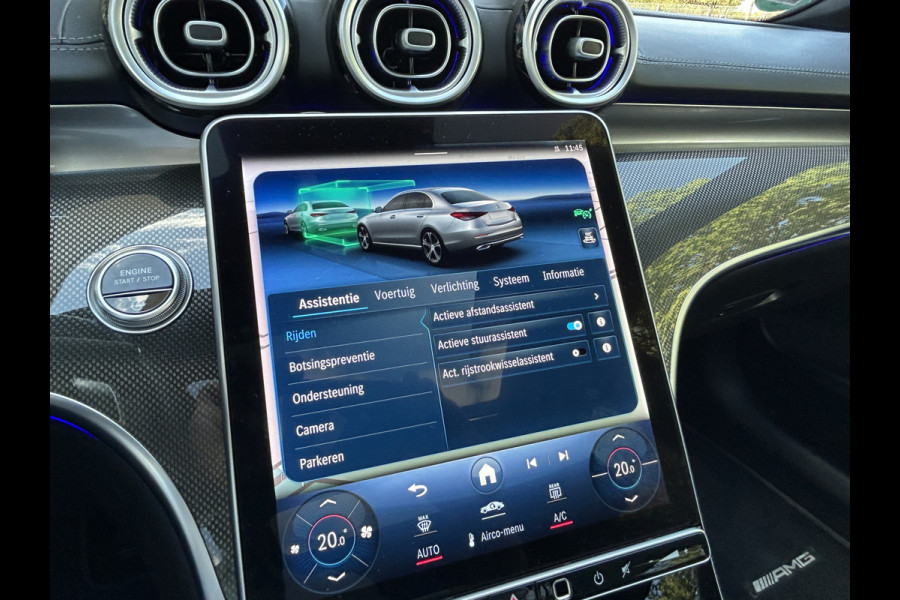 Mercedes-Benz C-Klasse 300 AMG 259pk // Panoramadak // Burmester 3D // Distronic // 360 Camera // Digital Light // Sfeerverlichting // Carplay