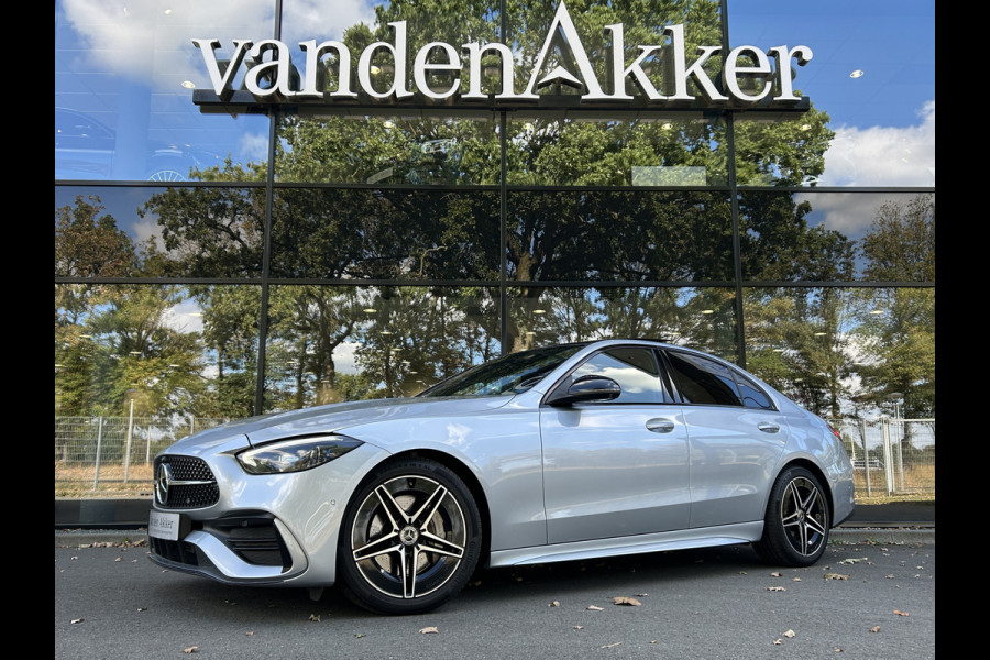 Mercedes-Benz C-Klasse 300 AMG 259pk // Panoramadak // Burmester 3D // Distronic // 360 Camera // Digital Light // Sfeerverlichting // Carplay