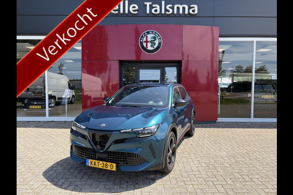 Alfa Romeo junior 1.2 Turbo Hybrid Ibrida Speciale | Pack Techno | Adas | Stoelverwarming | Electrische kofferklep | Camera achter | Apple Carplay