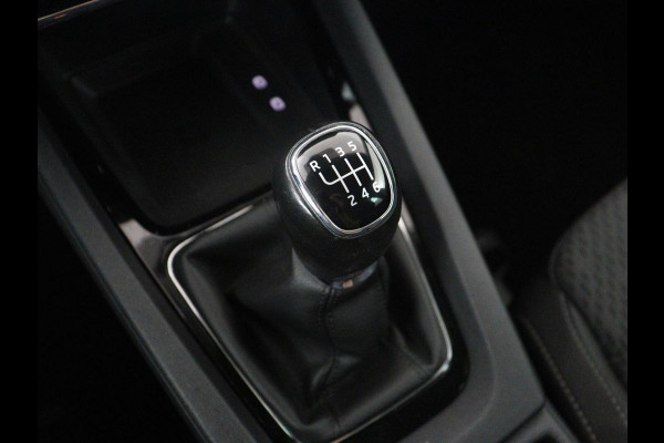 Škoda Octavia Combi 1.5 TSI First Edition | Stoelverwarming | Cruise control | Carplay | Sfeerverlichting | Camera | Parkassist | Climate control | Virtueel dashboard | Elektrische achterklep | 18" velgen