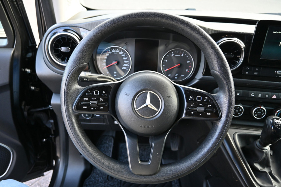 Mercedes-Benz Citan 110 CDI L1 Pro MBUX navigatie met camera, Bumpers in kleur, Etc.