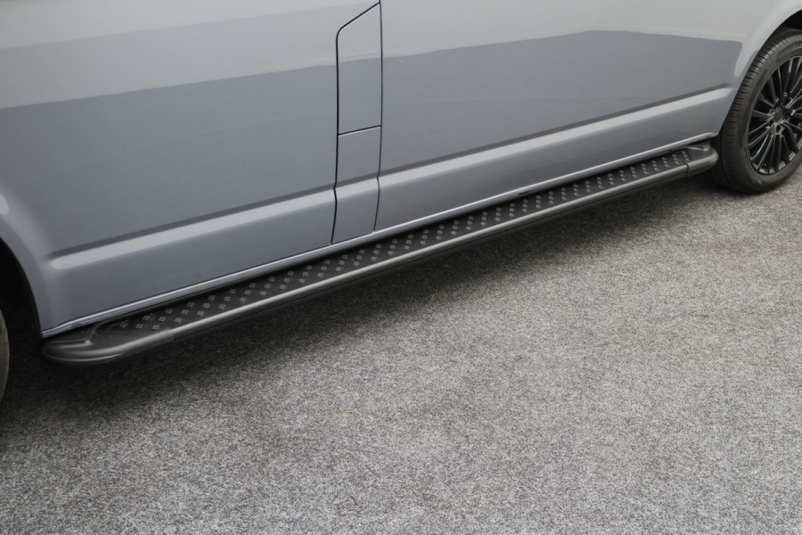Volkswagen Transporter 2.0 TDI DSG 150 PK Lang 3-Zits, Airco, Cruise, Apple Carplay, Camera, DAB, PDC, Trekhaak, 18''