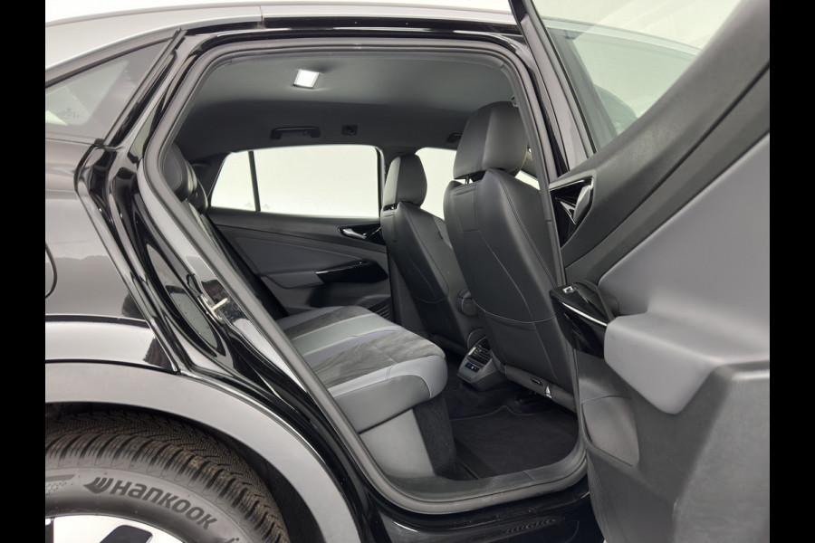 Volkswagen ID.5 Pro Business 77 kWh [3-Fase-11kW] {SoH-93%} (INCL-BTW) *HEATPUMP | LEATHER-ALCANTARA | FULL-LED | ADAPTIVE-CRUISE |  DIGI-COCKPIT | HEATED-COMFORTSEATS | KEYLESS | DAB+ | AMBIENTLIGHT | NAVI-FULLMAP | CAMERA | TOWBAR | HEAD-UP | 19''AL