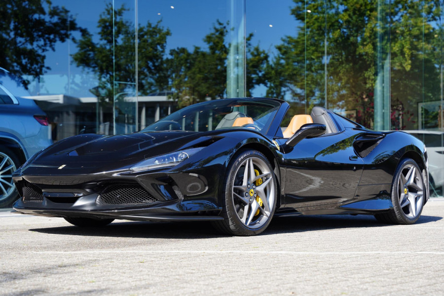 Ferrari F8 Spider 3.9 V8 HELE / Lifting / Carbon / JBL