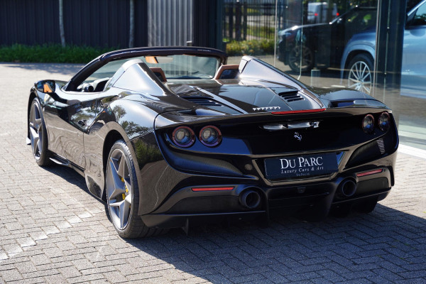 Ferrari F8 Spider 3.9 V8 HELE / Lifting / Carbon / JBL